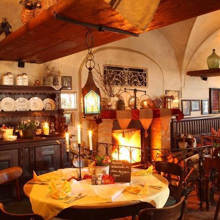 Altes Handelshaus Плауен Екстериор снимка