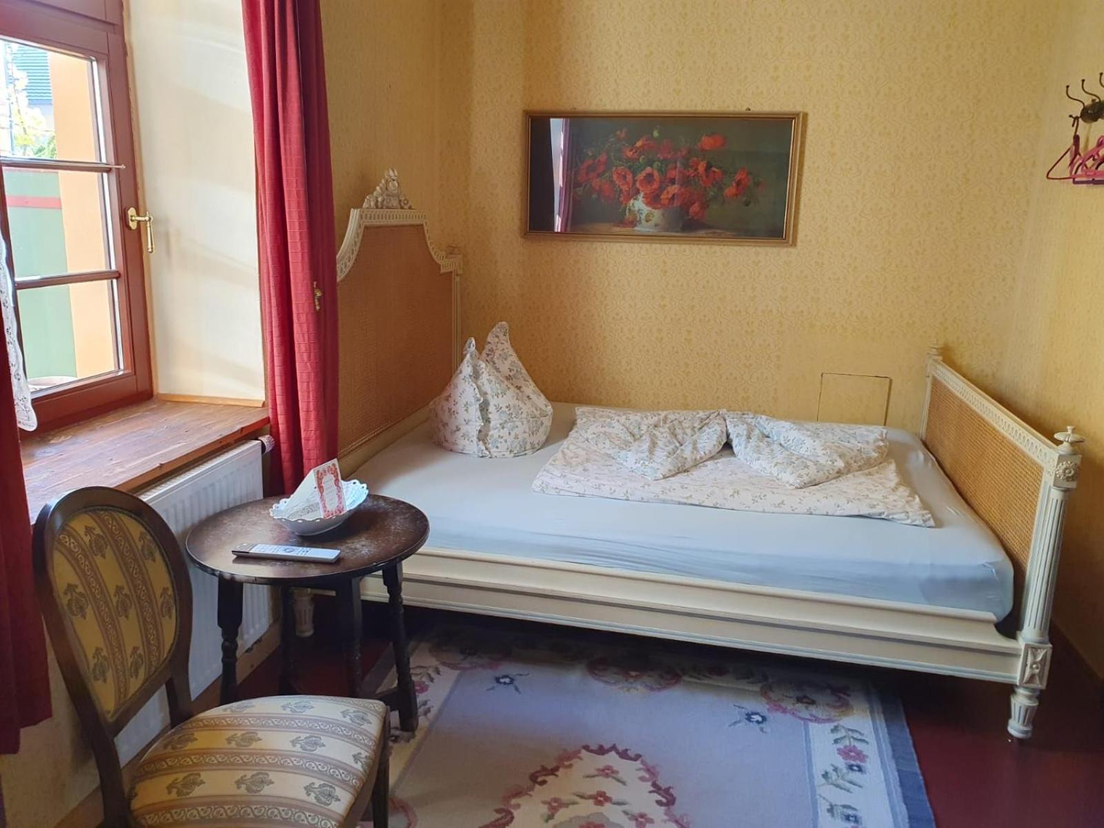 Altes Handelshaus Плауен Екстериор снимка