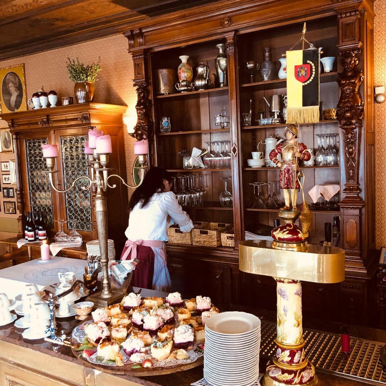 Altes Handelshaus Плауен Екстериор снимка
