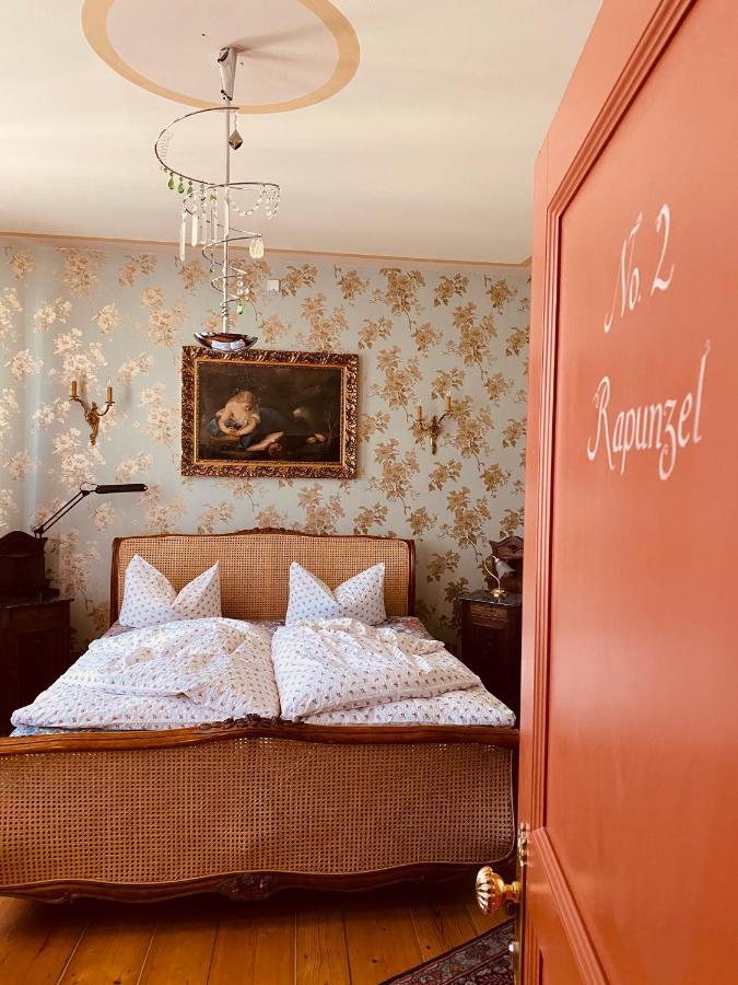 Altes Handelshaus Плауен Екстериор снимка